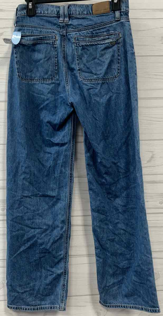 Size 0 American Eagle Jeans