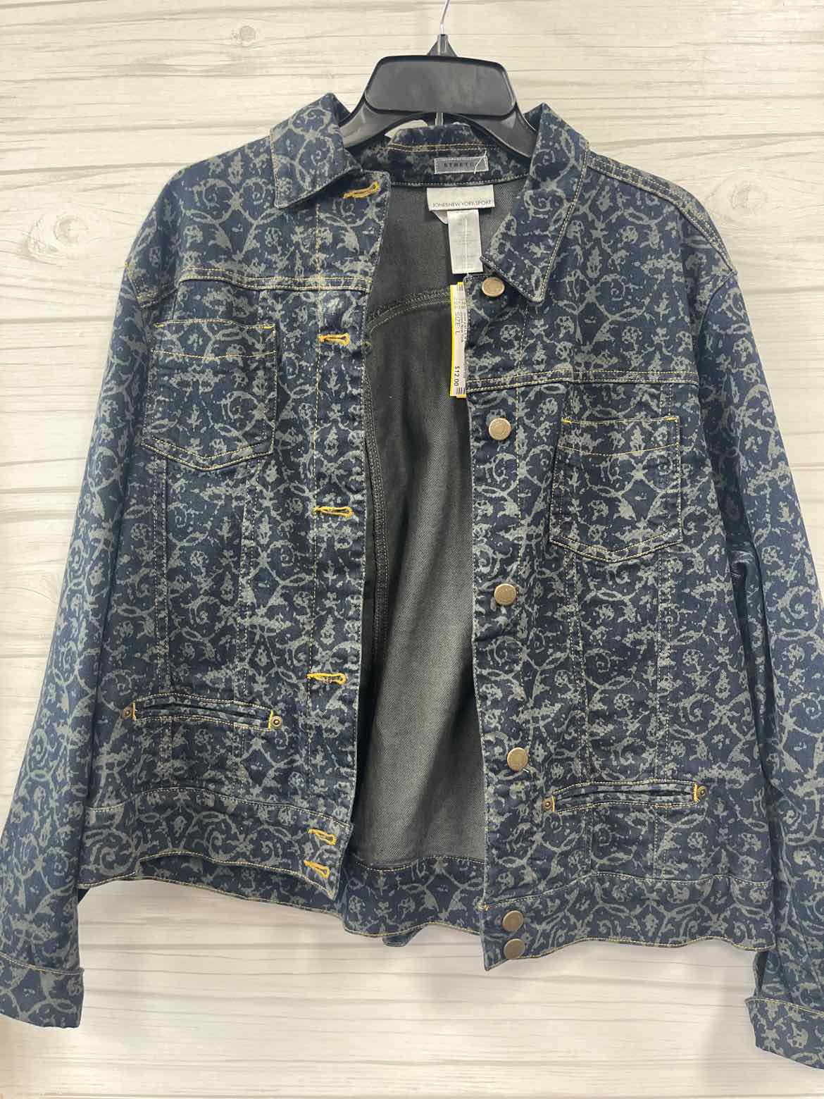 Size L Jones New York Jacket