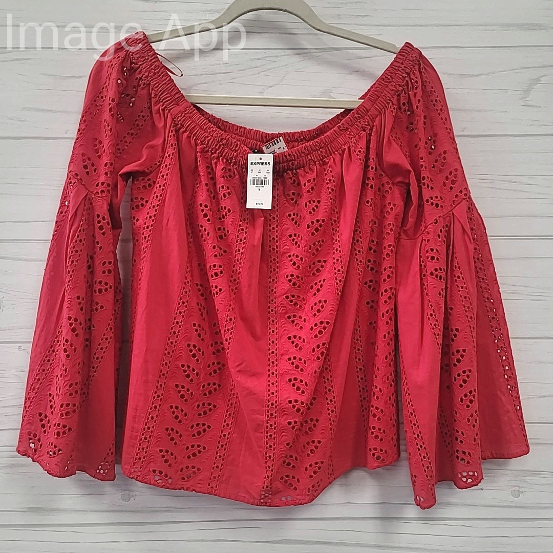 Size M Express Shirt