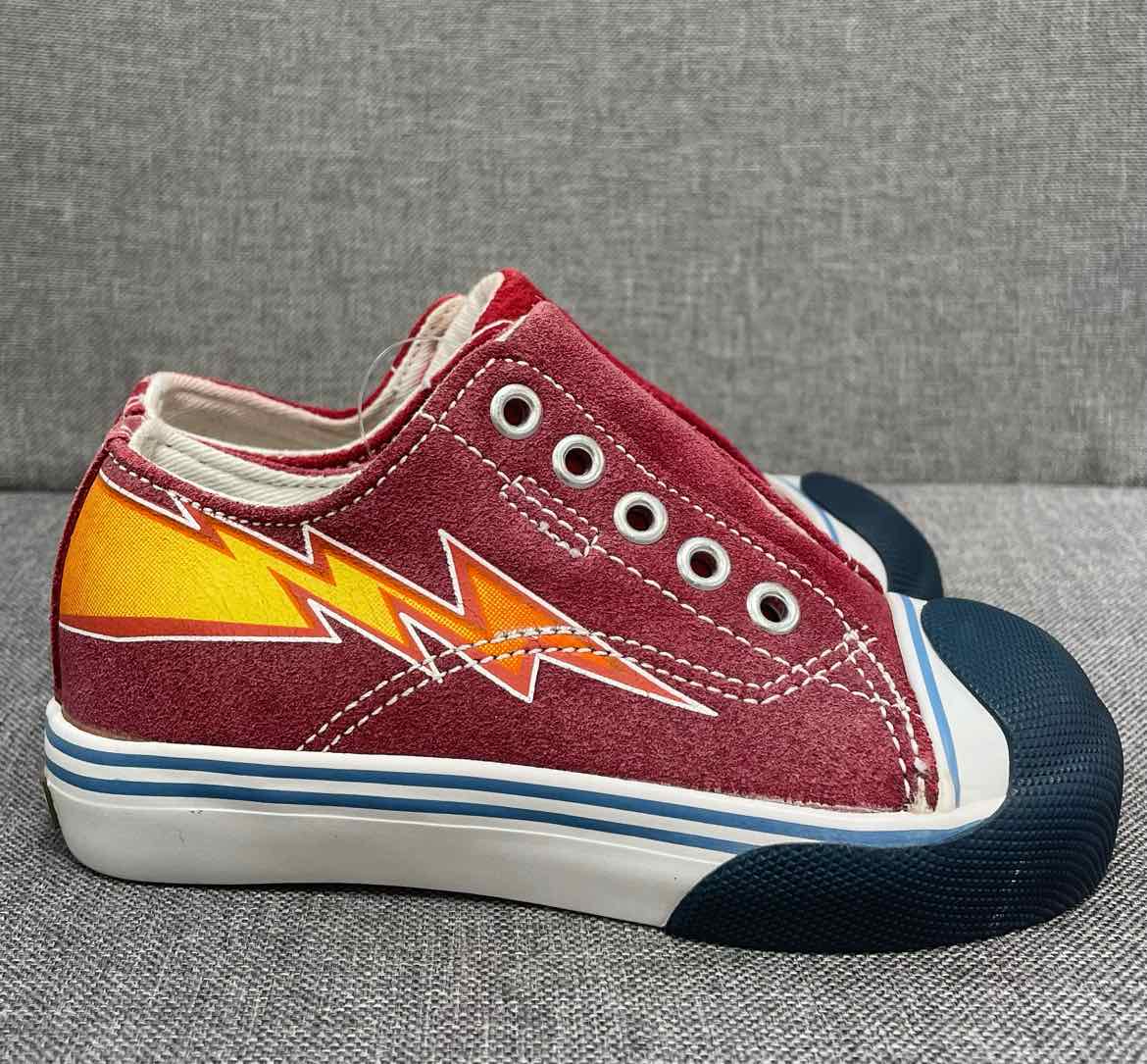 7 morgan & milo Shoes