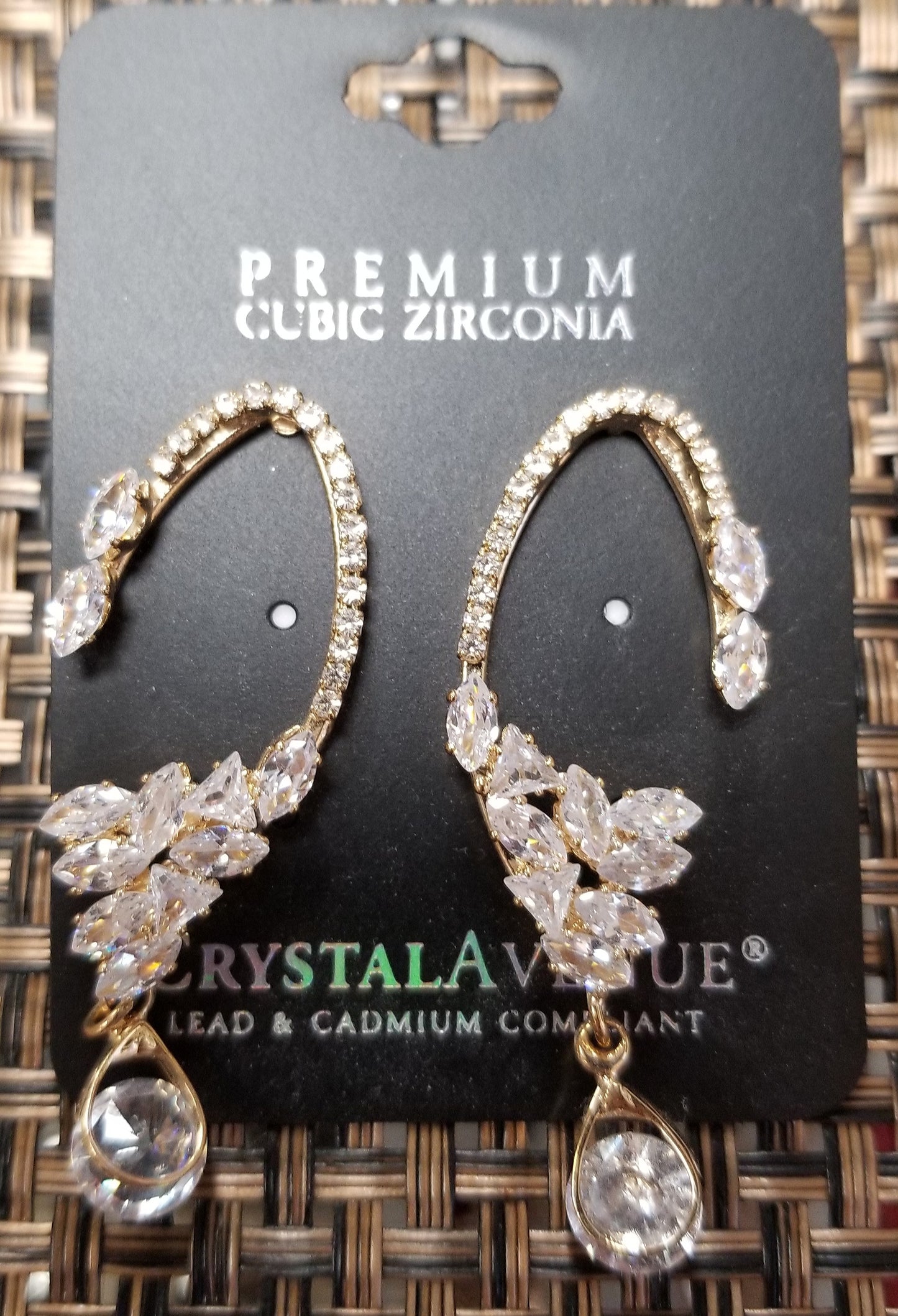 crystal avenue Earrings