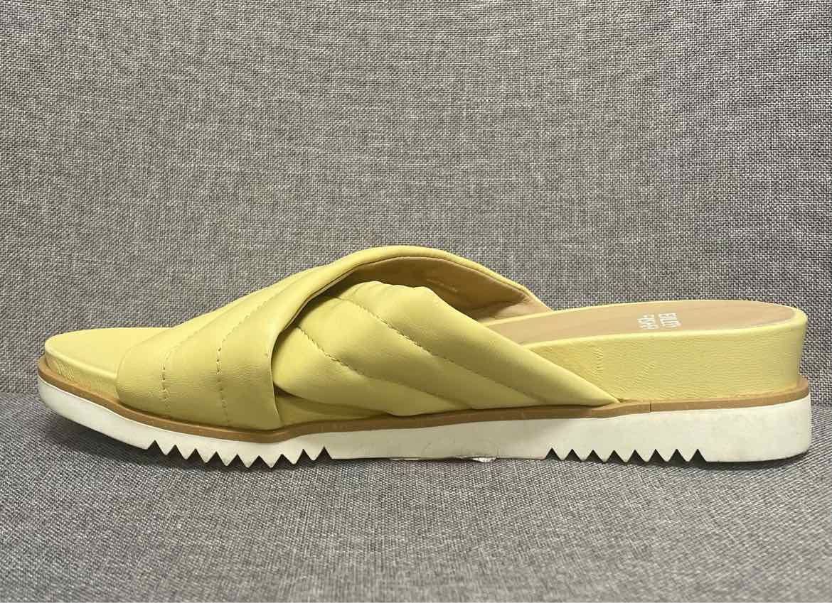 7.5 EILEEN FISHER Sandals